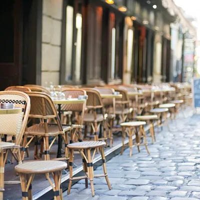 Одноразовая посуда и упаковка для летнего кафе, веранды ресторана