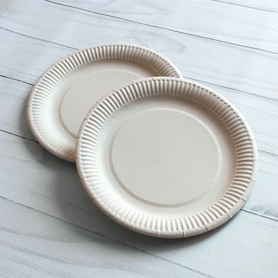 Бумажные тарелки